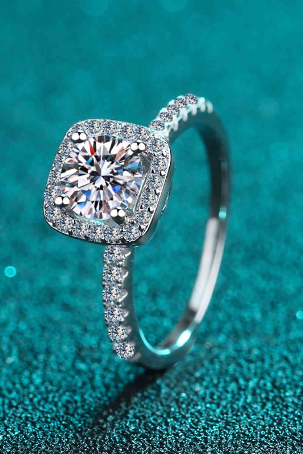 2 Carat Moissanite Square Halo Ring for a perfect OOTD – dress to impress outfits from Amexza