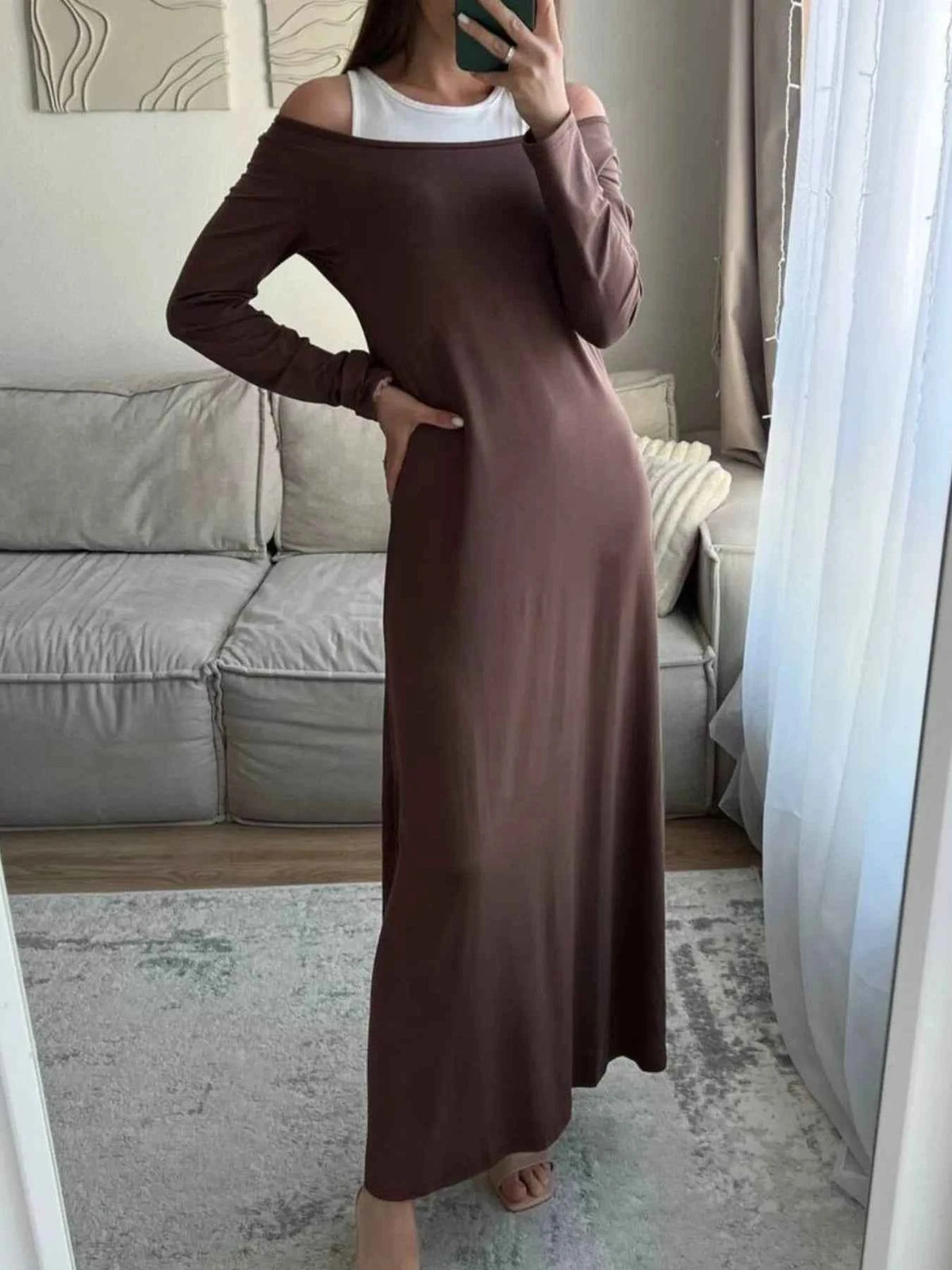 Contrast Long Sleeve Maxi Dress