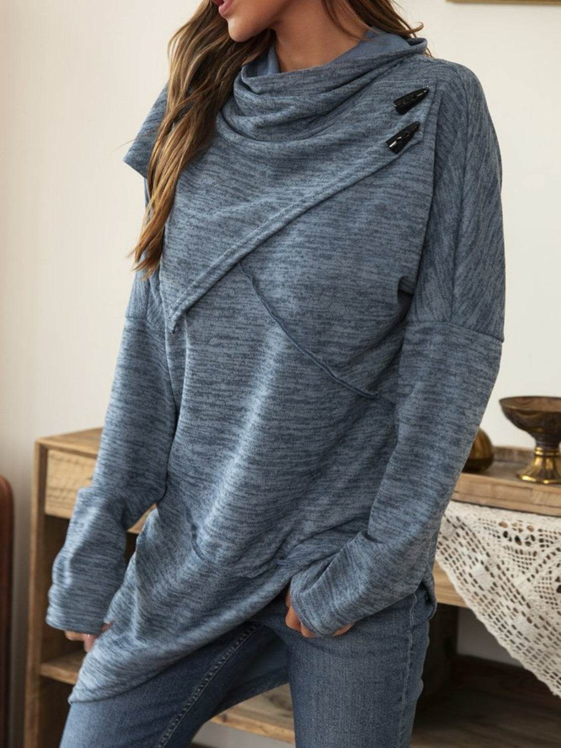 Asymmetrical Hem Cowl Neck Long Sleeve T-Shirt for a perfect OOTD – dress to impress outfits from Amexza