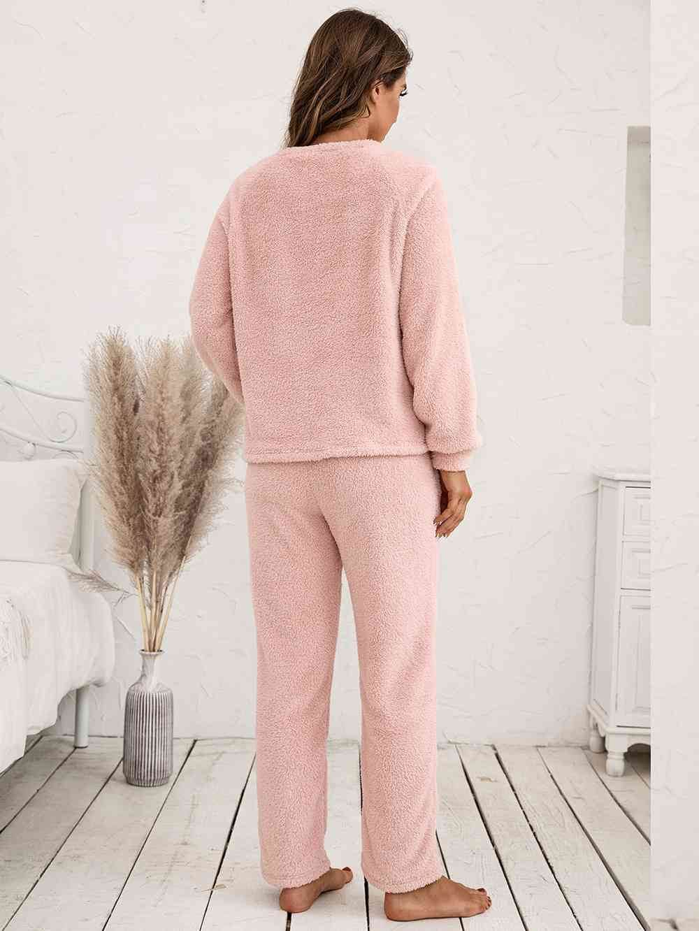 Ivy Lane Teddy Long Sleeve Top and Pants Lounge Set for a perfect OOTD – dress to impress outfits from Amexza