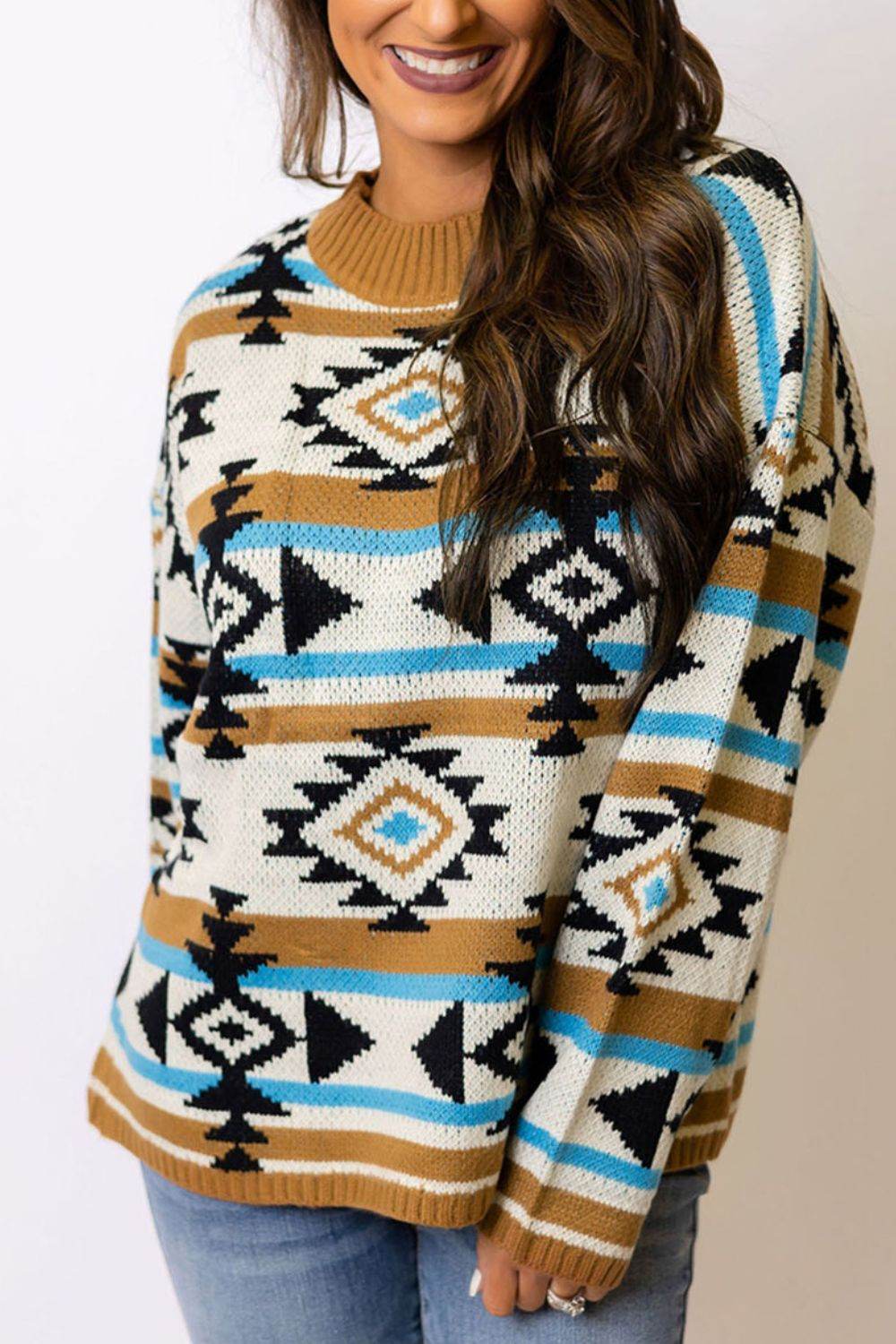 Geometric Round Neck Long Sleeve Sweater - Amexza