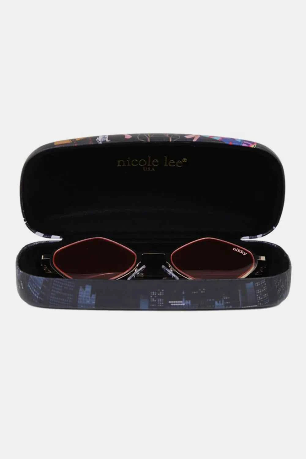 Nicole Lee USA Metal Frame Geometric Sunglasses for a perfect OOTD – dress to impress outfits from Amexza