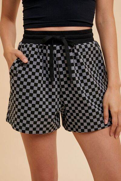 Annie Wear Checkered Round Neck Top and Drawstring Shorts Set for a perfect OOTD – dress to impress outfits from Amexza