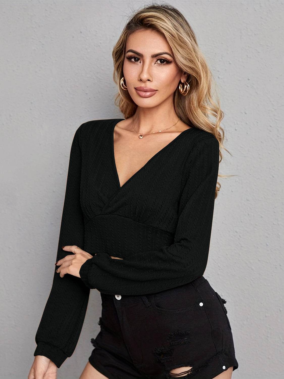 V Neck Crop Top for a perfect OOTD – dress to impress outfits from Amexza