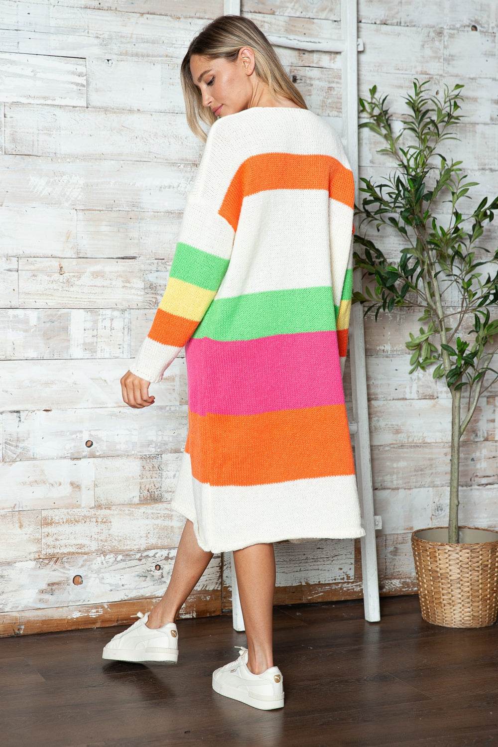 Color Block V-Neck Long Sleeve Sweater Dress for a perfect OOTD – dress to impress outfits from Amexza