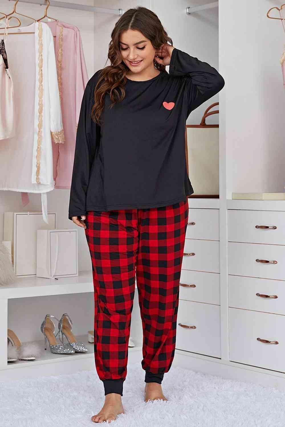 Plus Size Heart Graphic Top and Plaid Joggers Lounge Set for a perfect OOTD – dress to impress outfits from Amexza