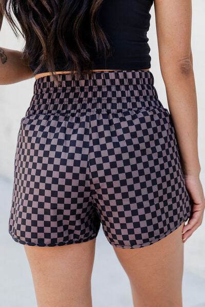 Checkered Elastic Waist Shorts - Amexza