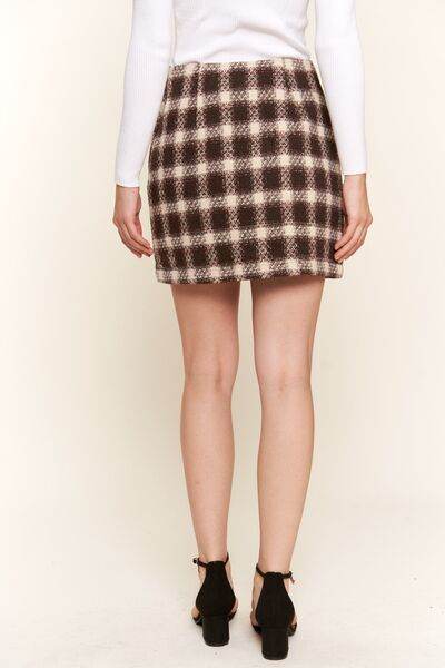 And The Why Full Size Brushed Plaid Mini Skirt for a perfect OOTD – dress to impress outfits from Amexza