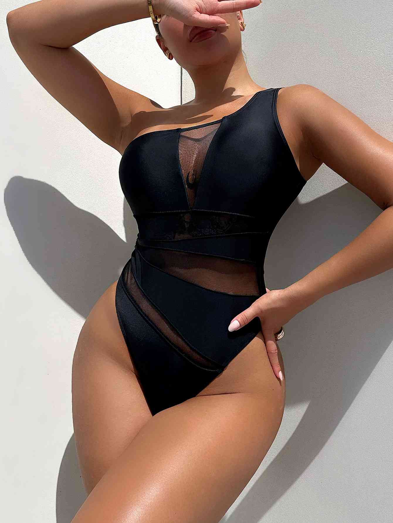 One-Shoulder Sleeveless One-Piece Swimsuit Black for a perfect OOTD – dress to impress outfits from Amexza