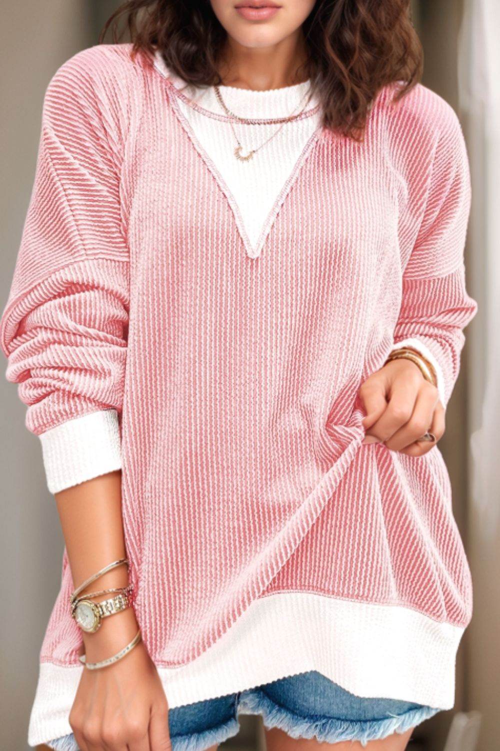 Contrast Round Neck Long Sleeve Sweatshirt Blush Pink for a perfect OOTD – dress to impress outfits from Amexza