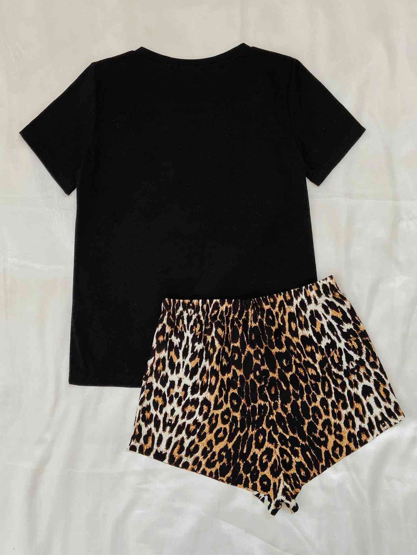 Leopard Lip Graphic Top and Shorts Lounge Set for a perfect OOTD – dress to impress outfits from Amexza