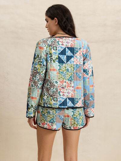 Printed Button Up Long Sleeve Outerwear and Shorts Set for a perfect OOTD – dress to impress outfits from Amexza