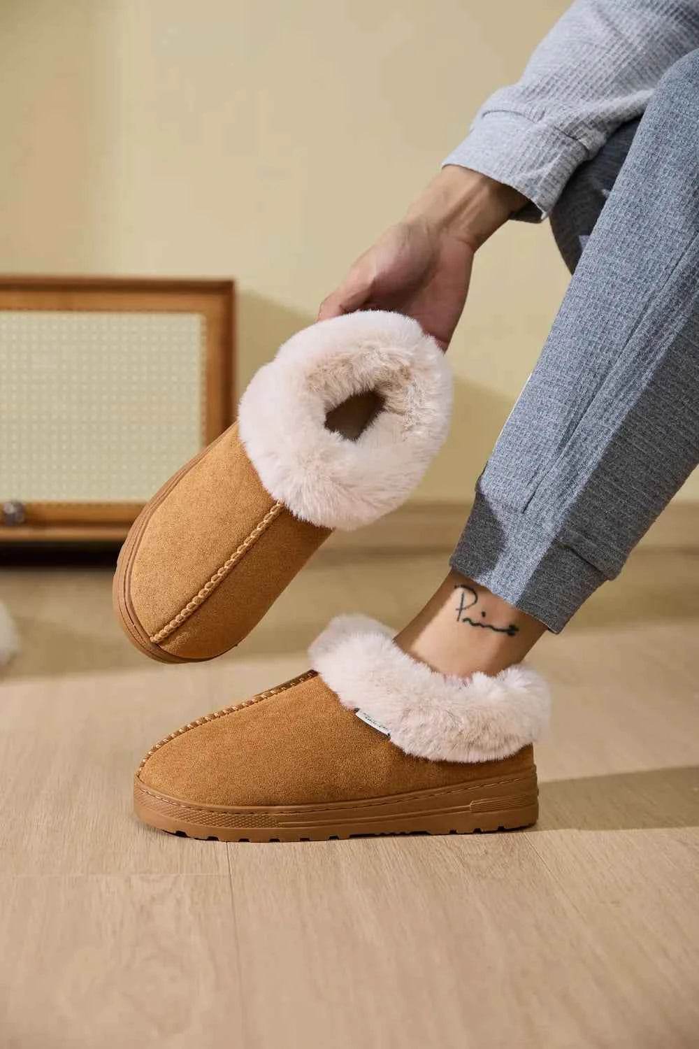 Faux Fur Round Toe Platform Slippers for a perfect OOTD – dress to impress outfits from Amexza