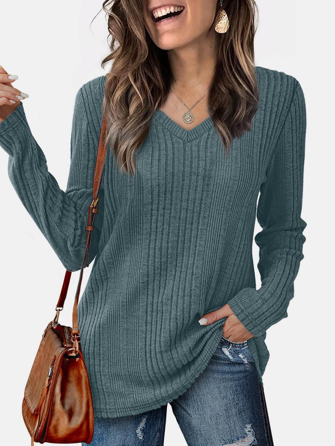 V-Neck Long Sleeve T-Shirt French Blue for a perfect OOTD – dress to impress outfits from Amexza