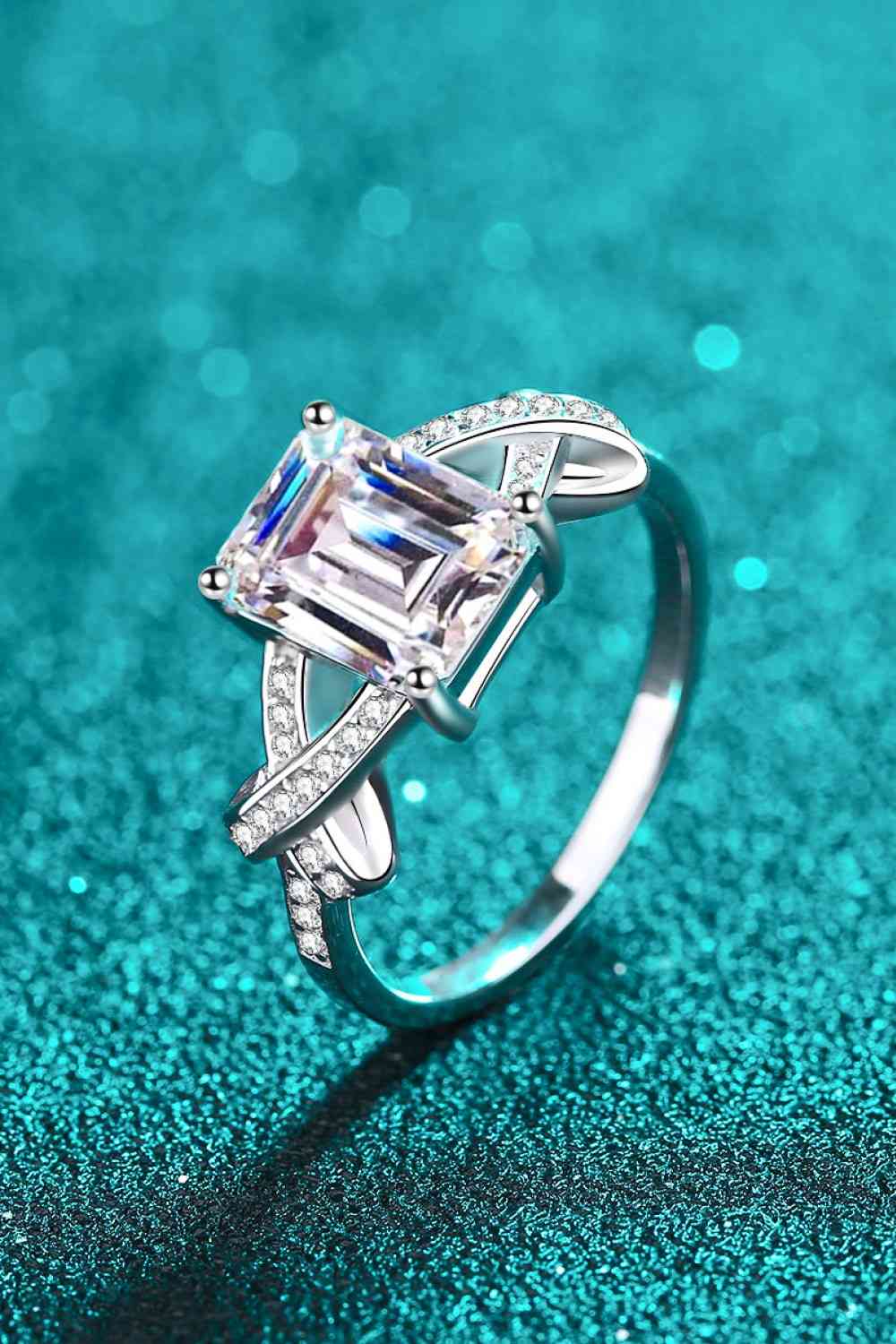 3 Carat Moissanite Sterling Silver Ring for a perfect OOTD – dress to impress outfits from Amexza