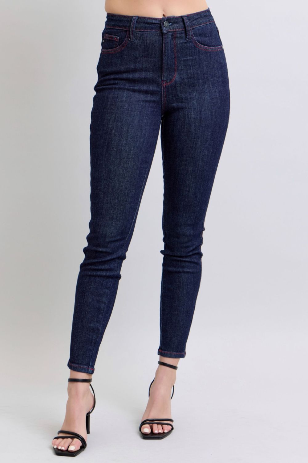 Judy Blue Full Size Heart Shaped Back Pockets Skinny Jeans - Dark / 0(24)