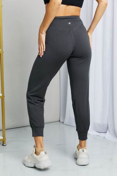 Leggings Depot Full Size Wide Waistband Cropped Joggers for a perfect OOTD – dress to impress outfits from Amexza