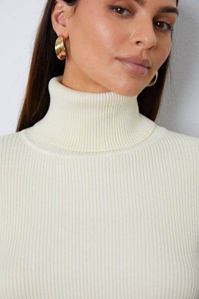 Turtleneck Dropped Shoulder Top and Pants Sweater Set for a perfect OOTD – dress to impress outfits from Amexza