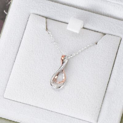 925 Sterling Silver Inlaid Moissanite Infinity Pendant Necklace for a perfect OOTD – dress to impress outfits from Amexza