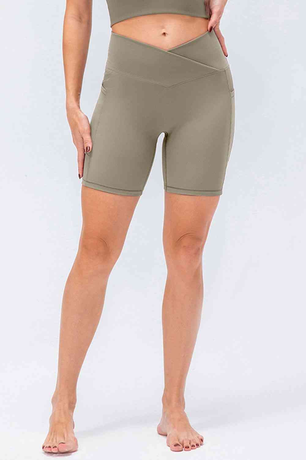 Slim Fit V-Waistband Sports Shorts for a perfect OOTD – dress to impress outfits from Amexza