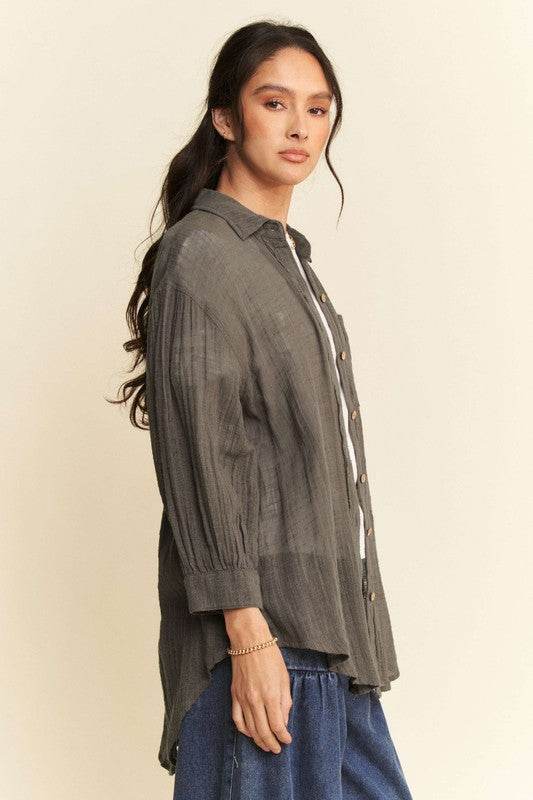 Davi & Dani High-Low Chest Pocket Button Up Shirt for a perfect OOTD – dress to impress outfits from Amexza