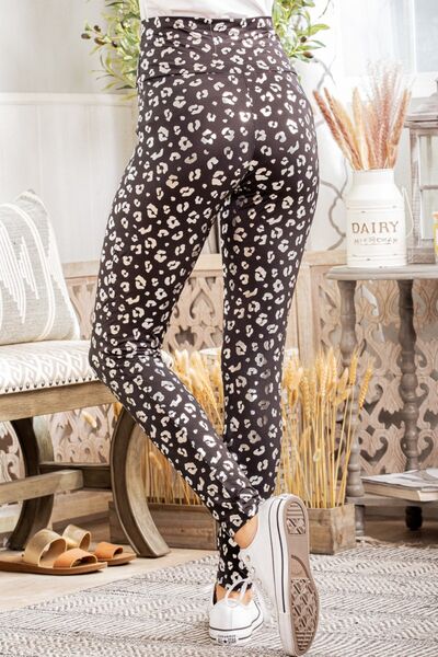 Heimish Full Size Leopard High Waist Leggings for a perfect OOTD – dress to impress outfits from Amexza