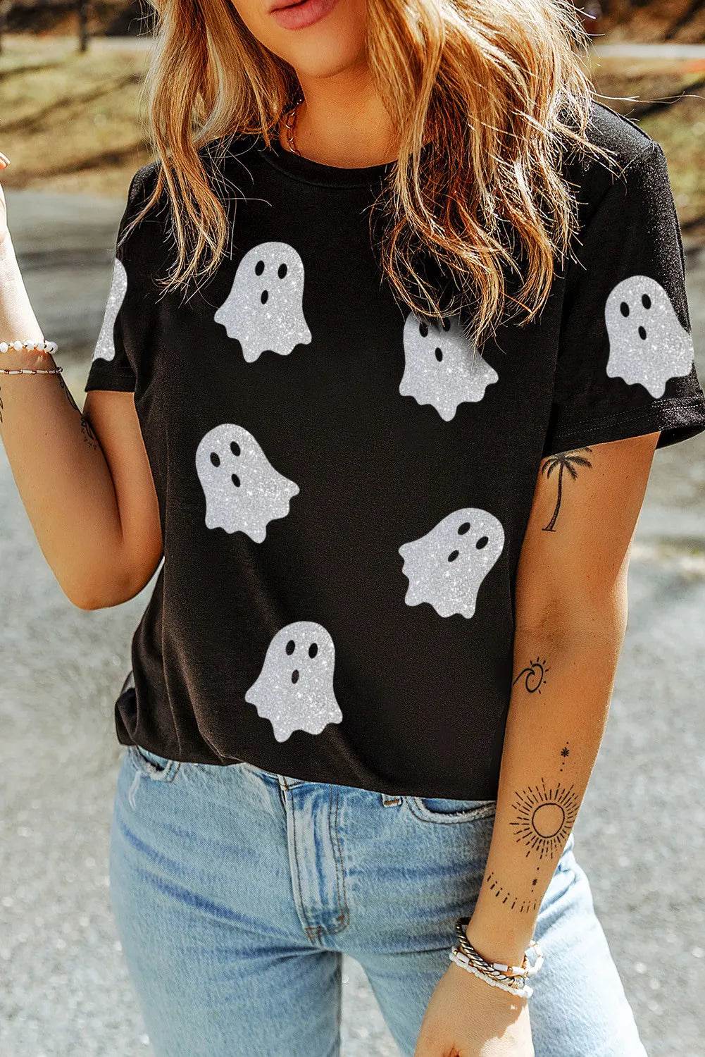 Glitter Ghost Round Neck Short Sleeve T-Shirt Black for a perfect OOTD – dress to impress outfits from Amexza