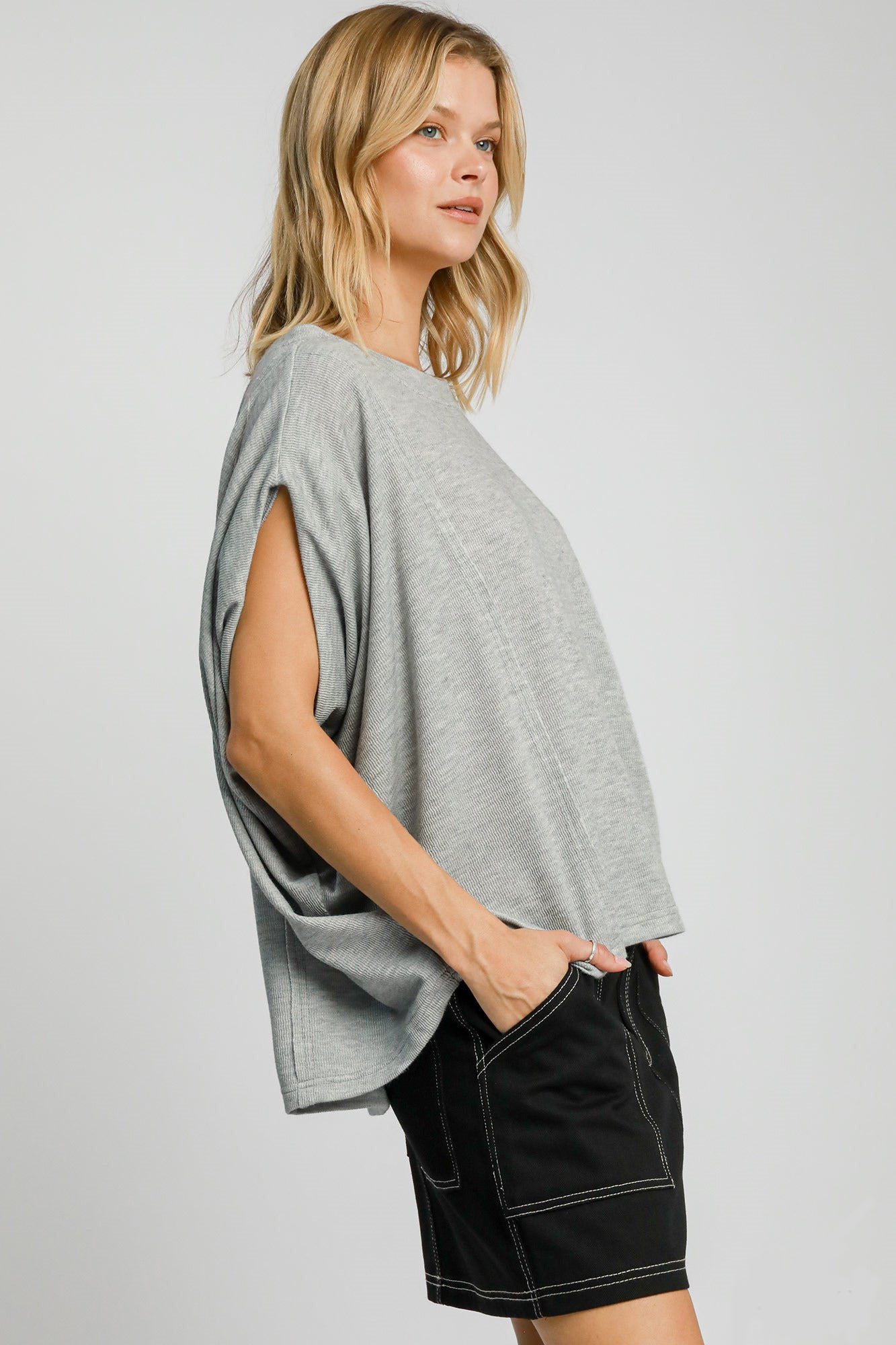 Umgee Exposed Seam Round Neck Batwing Sleeve Knit Top for a perfect OOTD – dress to impress outfits from Amexza