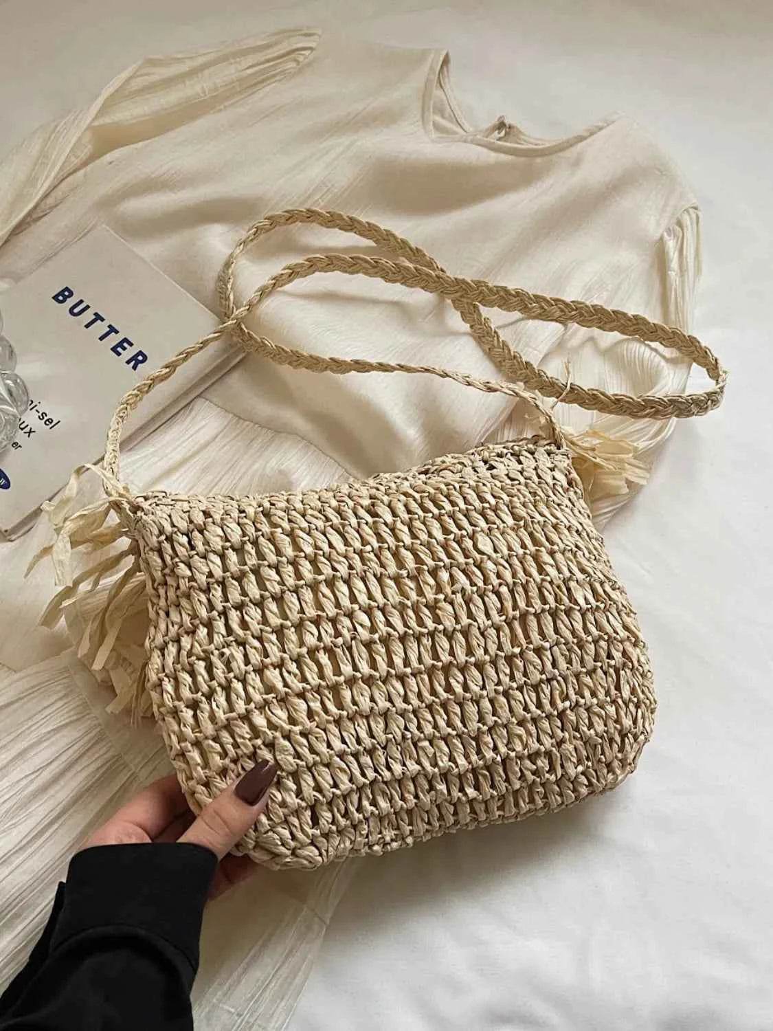 Straw Braided Fringe Shoulder Bag for a perfect OOTD – dress to impress outfits from Amexza