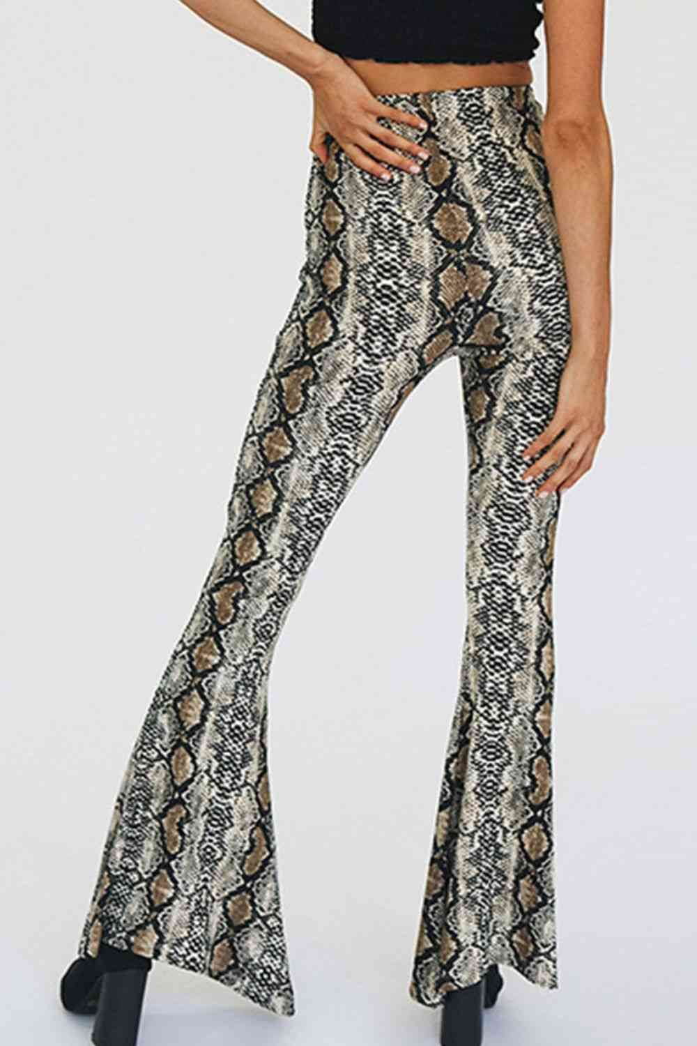 Snakeskin Print Flare Pants for a perfect OOTD – dress to impress outfits from Amexza