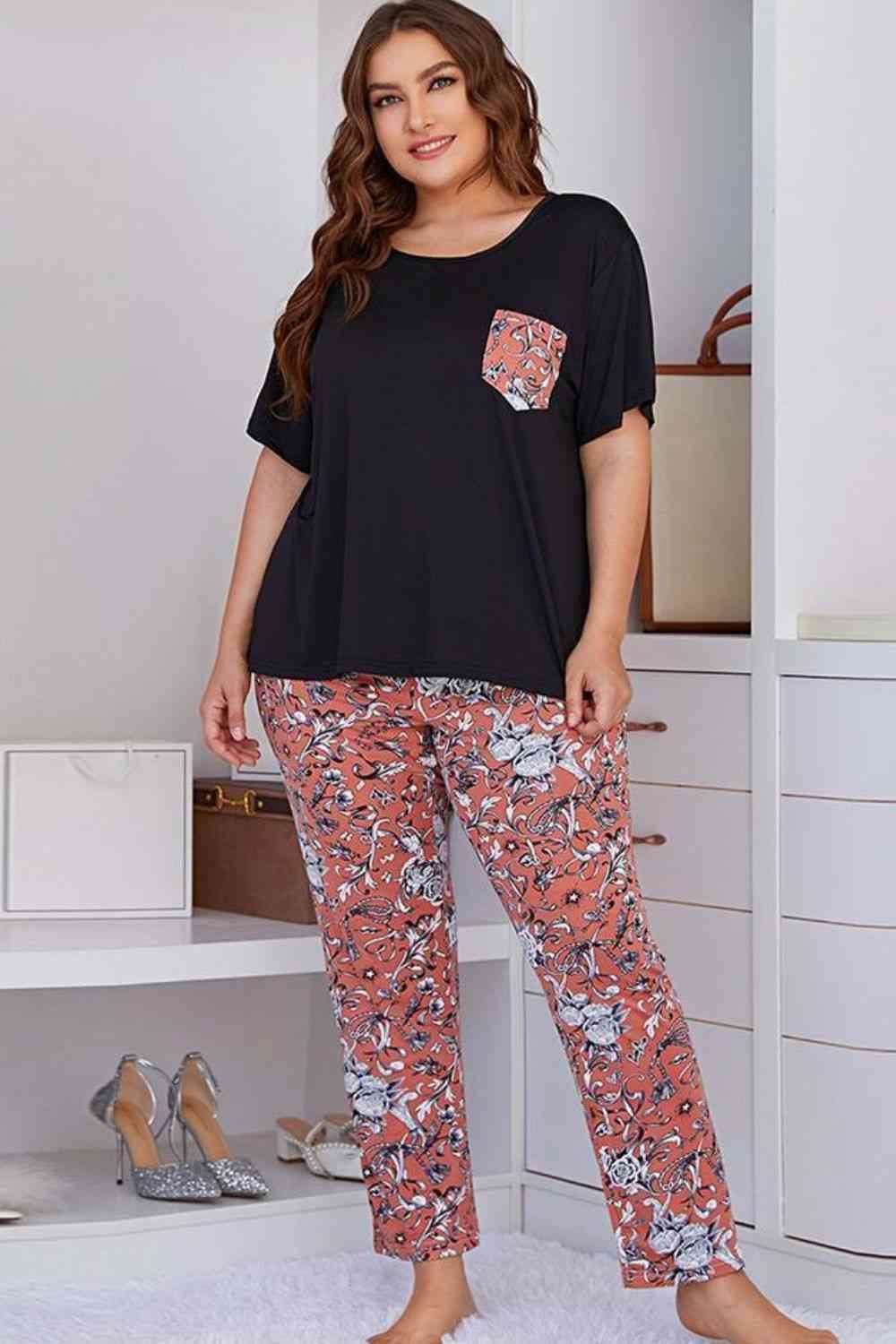 Plus Size Contrast Round Neck Tee and Floral Pants Lounge Set for a perfect OOTD – dress to impress outfits from Amexza