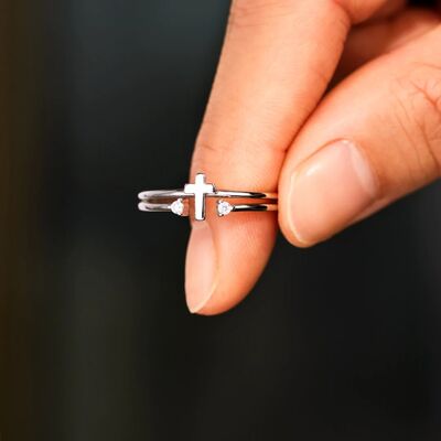 925 Sterling Silver Cross Ring for a perfect OOTD – dress to impress outfits from Amexza