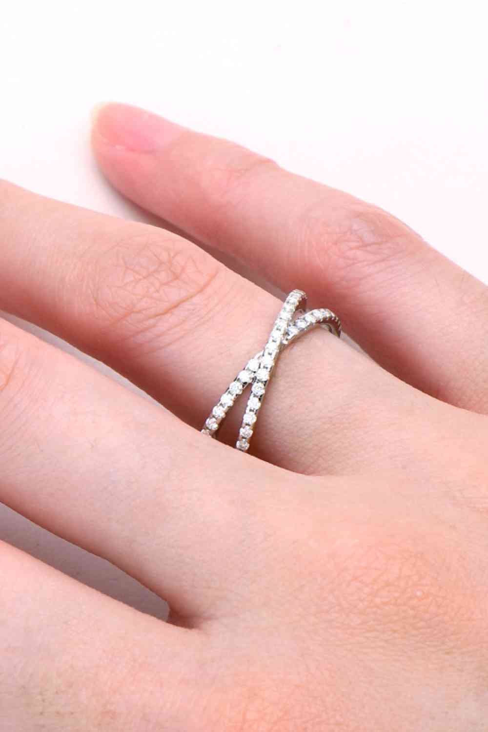 Moissanite 925 Sterling Silver Crisscross Ring for a perfect OOTD – dress to impress outfits from Amexza