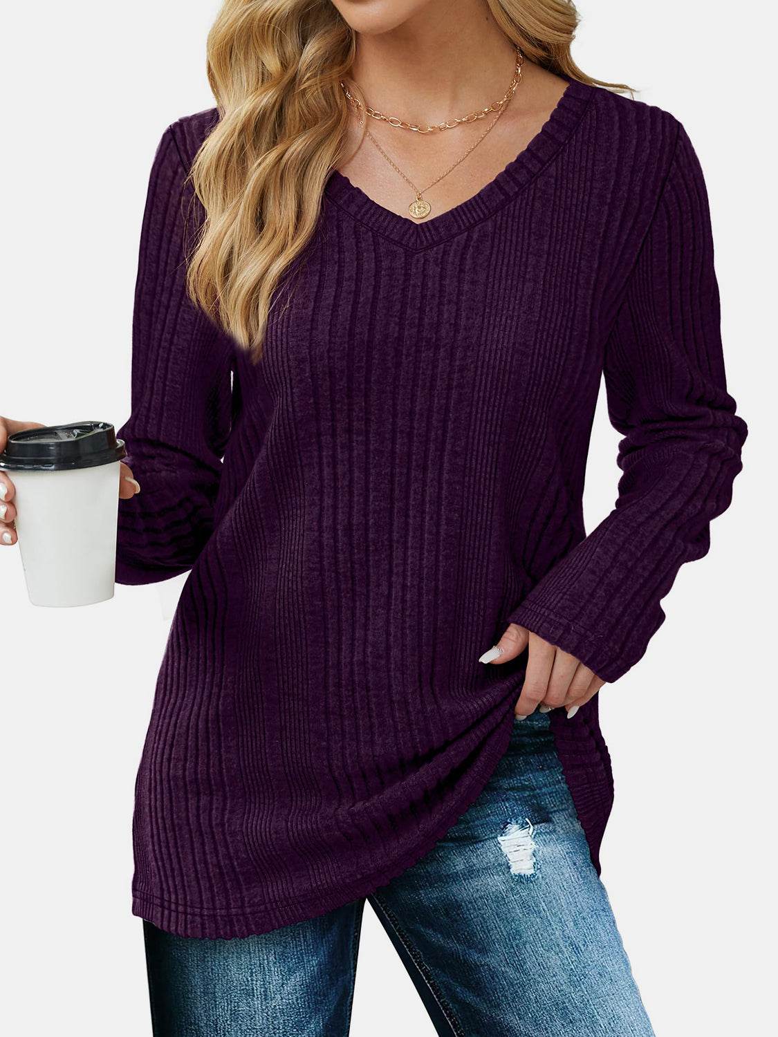 V-Neck Long Sleeve T-Shirt for a perfect OOTD – dress to impress outfits from Amexza