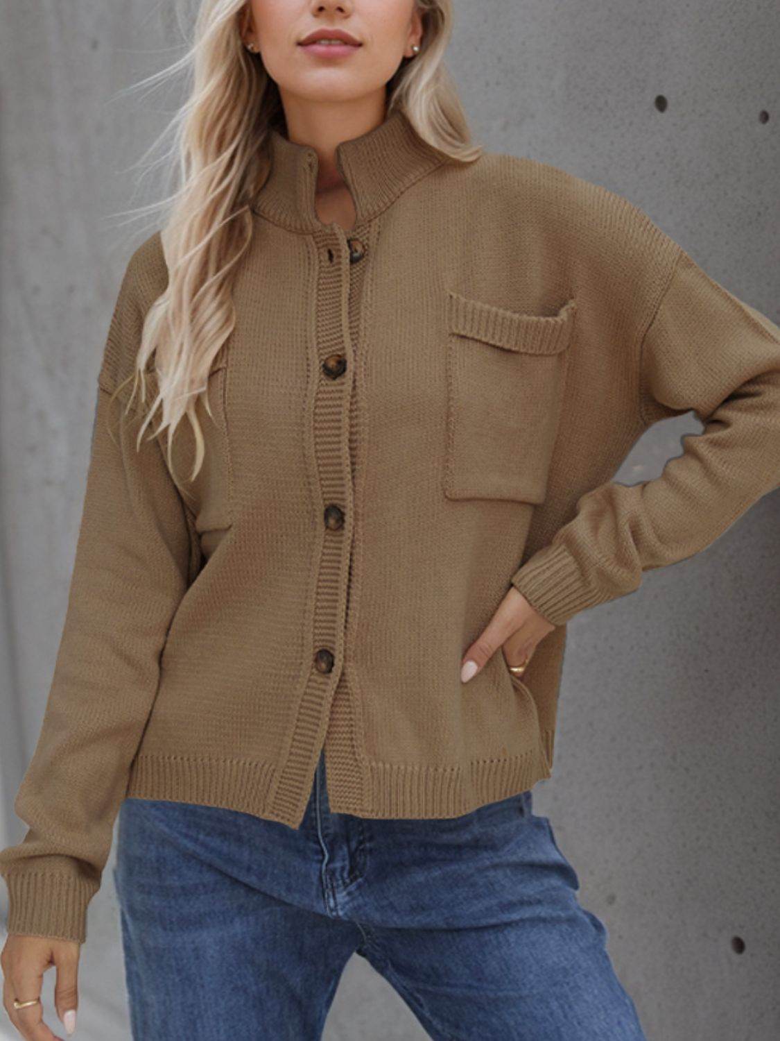 Button Up Long Sleeve Cardigan Camel for a perfect OOTD – dress to impress outfits from Amexza