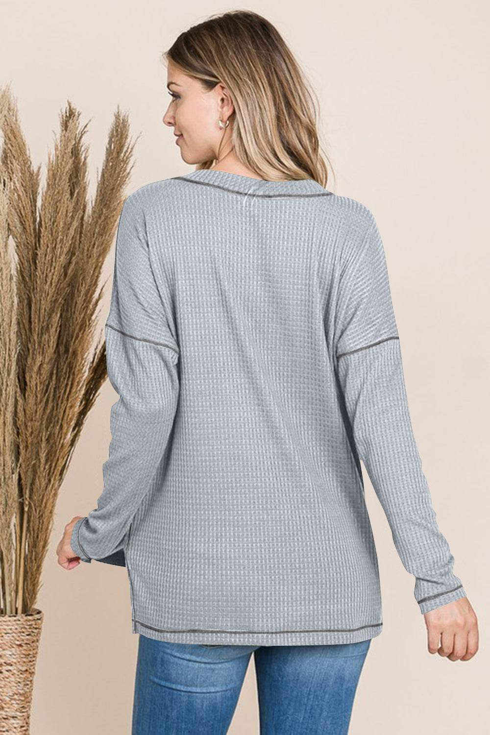 Reborn J V Neck Long Sleeve Top for a perfect OOTD – dress to impress outfits from Amexza