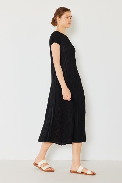 Marina West Swim Pleated Cap Sleeve A-Line Dress for a perfect OOTD – dress to impress outfits from Amexza