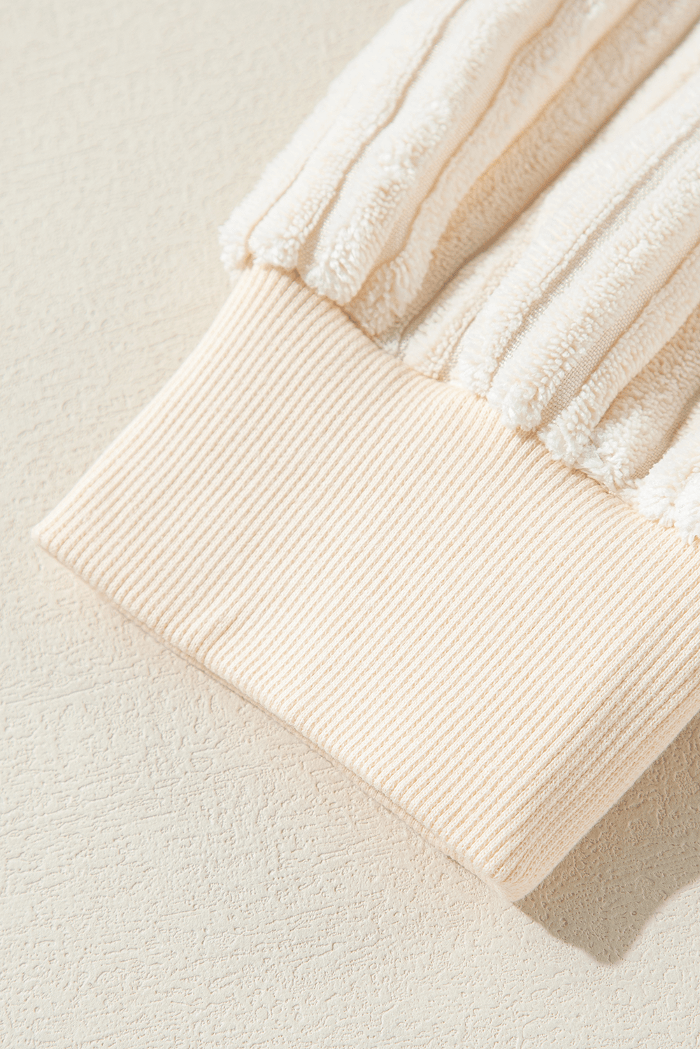 Slit Color Block Long Sleeve Sweatshirt for a perfect OOTD – dress to impress outfits from Amexza