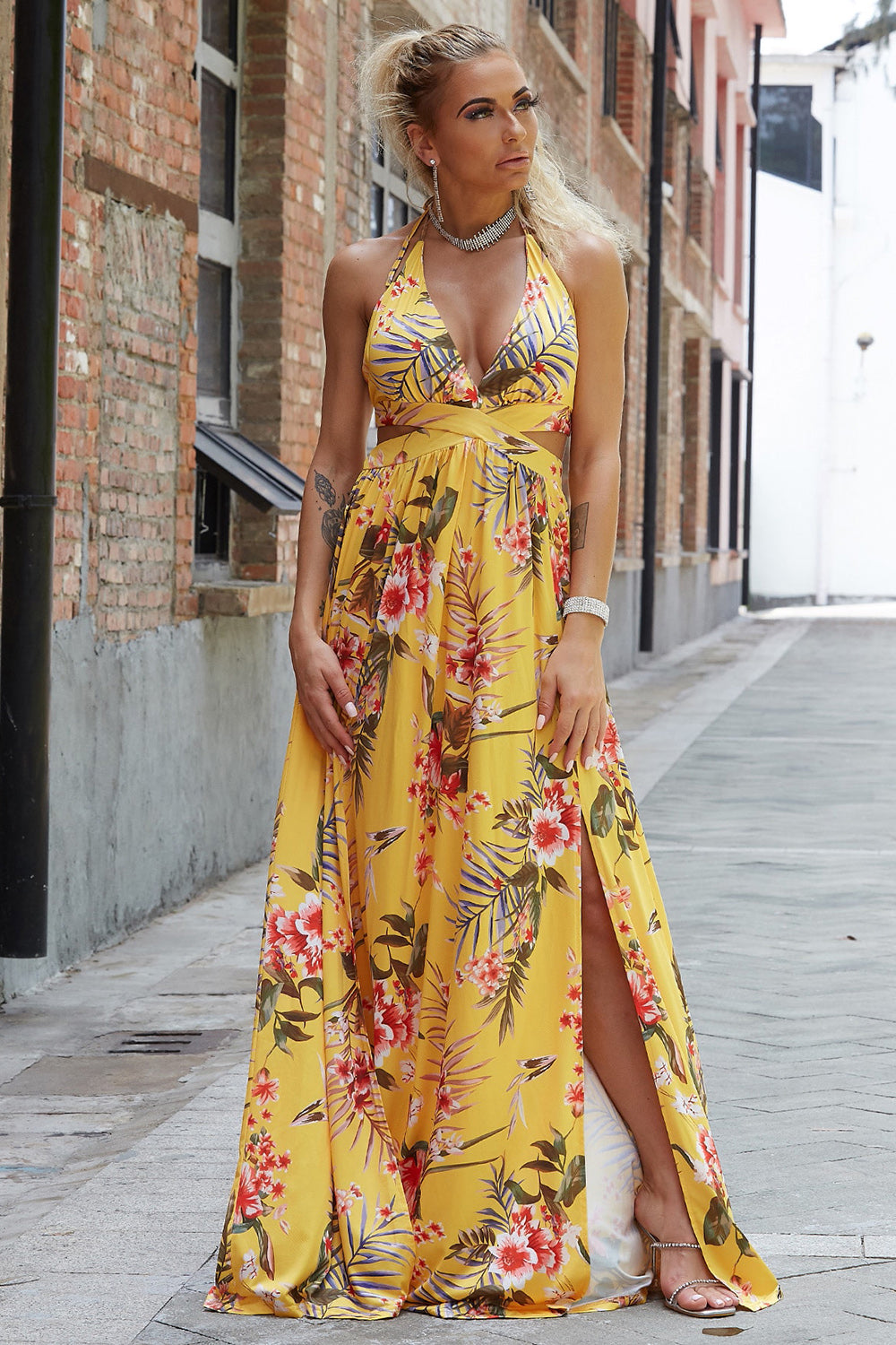 Halter Neck Split Dress Banana Yellow for a perfect OOTD – dress to impress outfits from Amexza