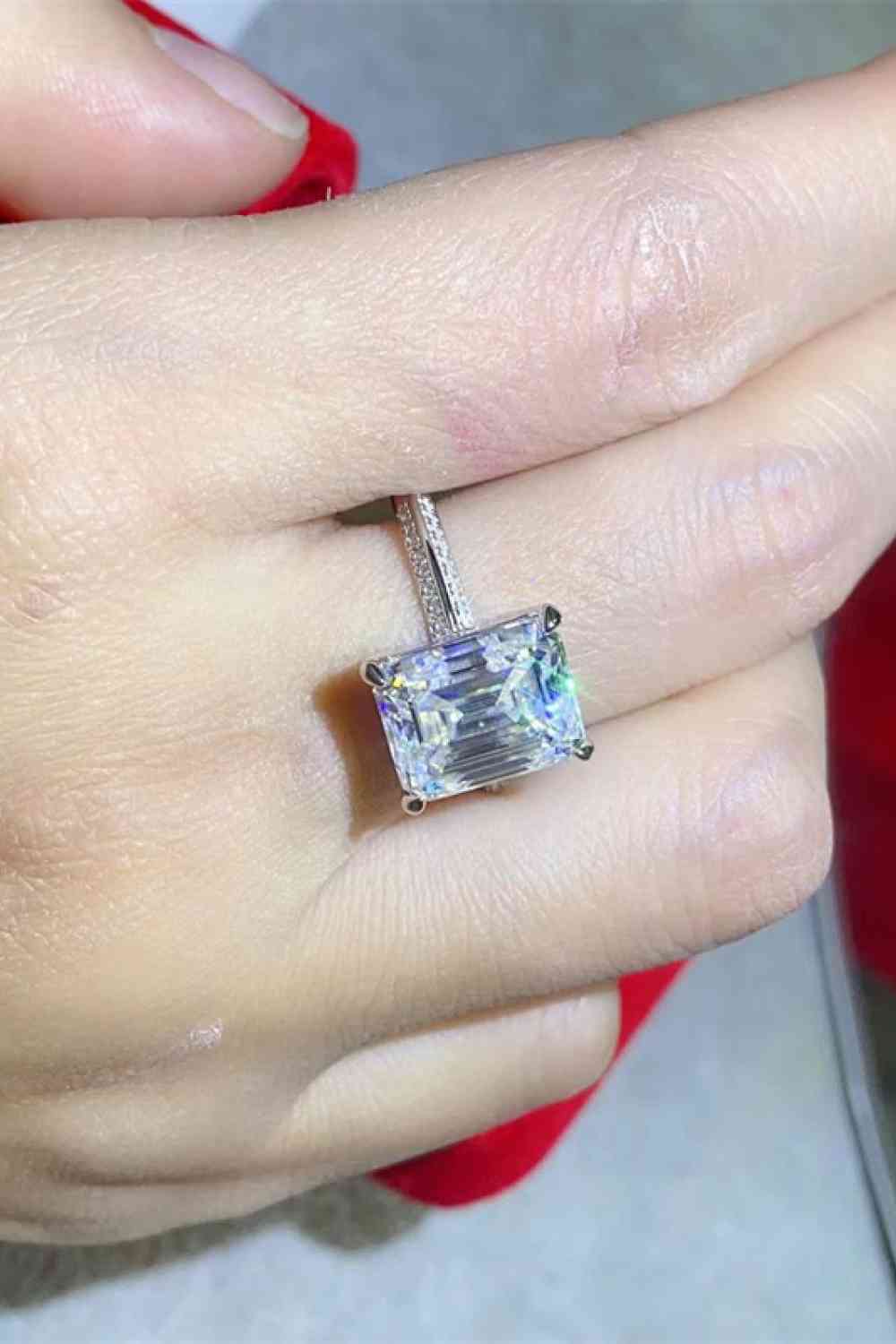 5 Carat Moissanite Platinum-Plated Ring for a perfect OOTD – dress to impress outfits from Amexza