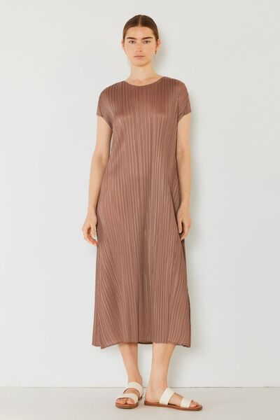 Marina West Swim Pleated Cap Sleeve A-Line Dress Gray Brown for a perfect OOTD – dress to impress outfits from Amexza