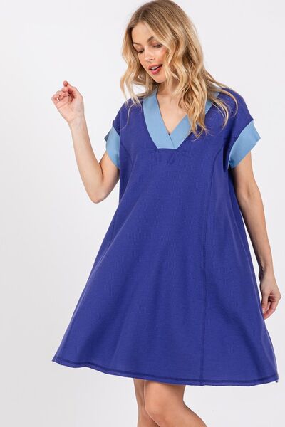 Ces Femme Contrast Trim V-Neck Short Sleeve Dress for a perfect OOTD – dress to impress outfits from Amexza