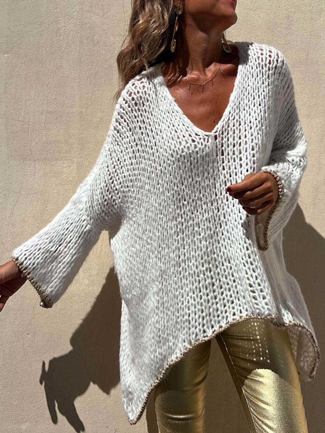 Contrast V-Neck Long Sleeve Sweater White for a perfect OOTD – dress to impress outfits from Amexza