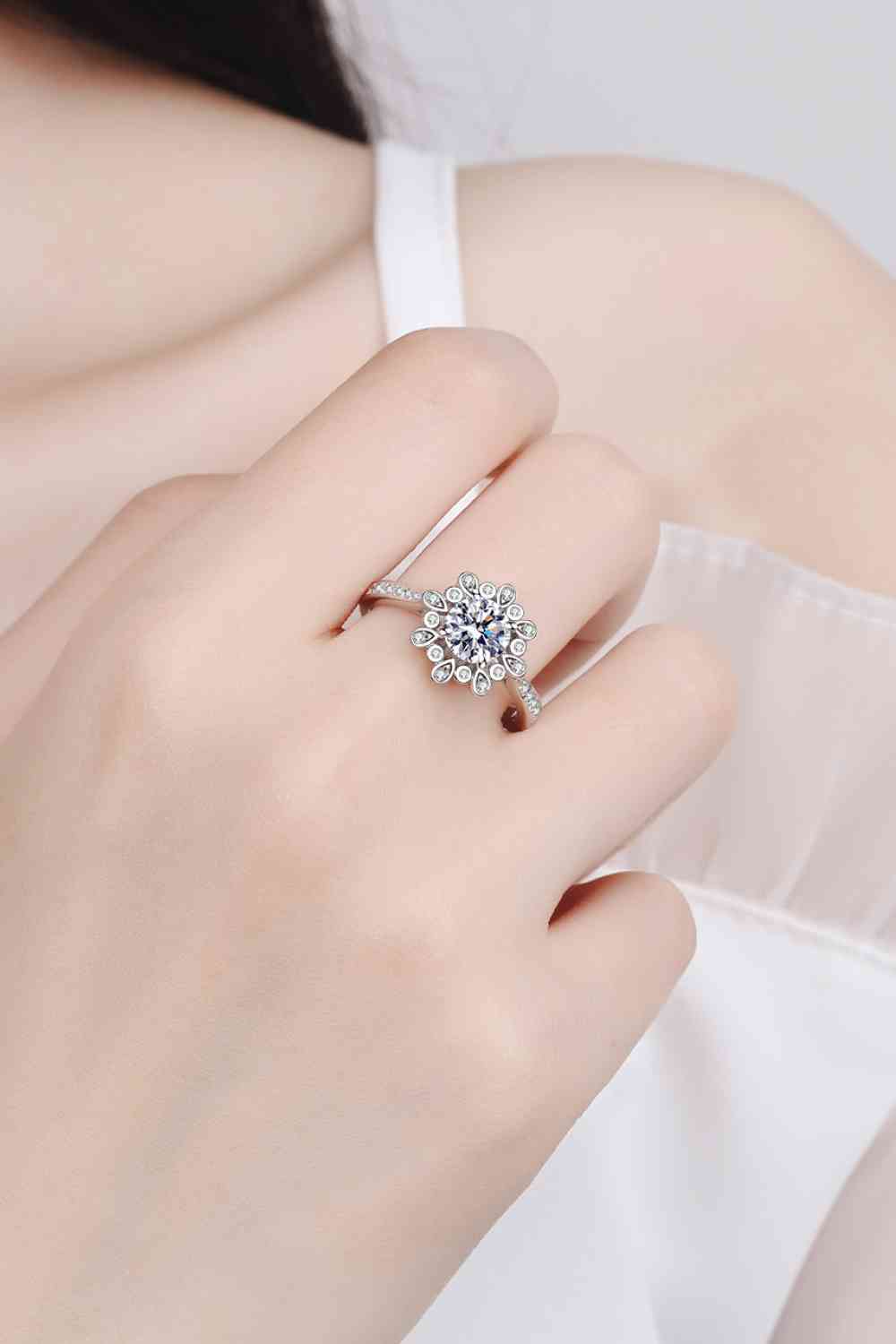 Can't Stop Your Shine 925 Sterling Silver Moissanite Ring for a perfect OOTD – dress to impress outfits from Amexza