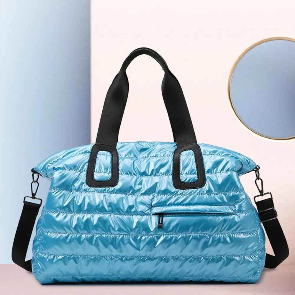 Quilted Nylon Oversize Travel Bag for a perfect OOTD – dress to impress outfits from Amexza