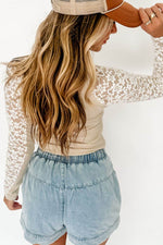 Mock Neck Long Sleeve Lace Patchwork T-Shirt - Amexza