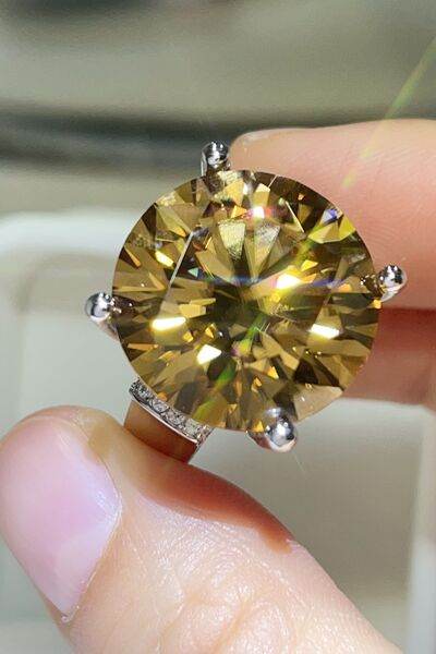 20 Carat Moissanite 925 Sterling Silver Ring for a perfect OOTD – dress to impress outfits from Amexza