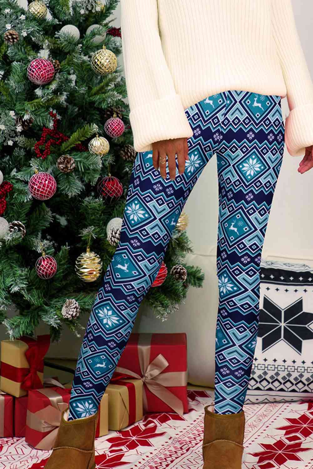 Full Size Geometric Leggings Cerulean for a perfect OOTD – dress to impress outfits from Amexza