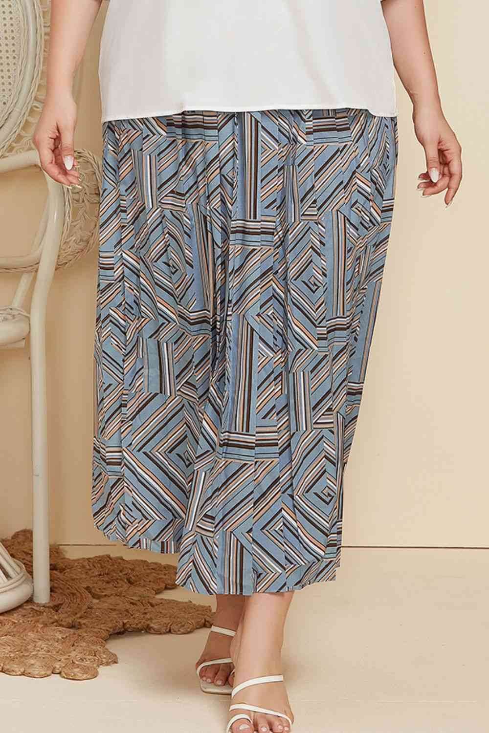 Plus Size Geometric Pleated Skirt for a perfect OOTD – dress to impress outfits from Amexza