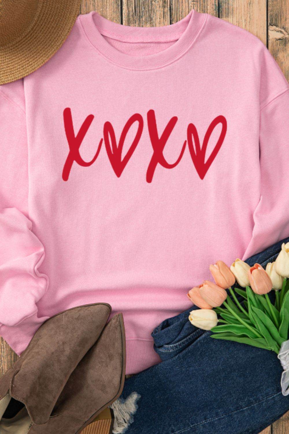 Valentine’s Day XOXO Round Neck Drop Shoulder Sweatshirt for a perfect OOTD – dress to impress outfits from Amexza